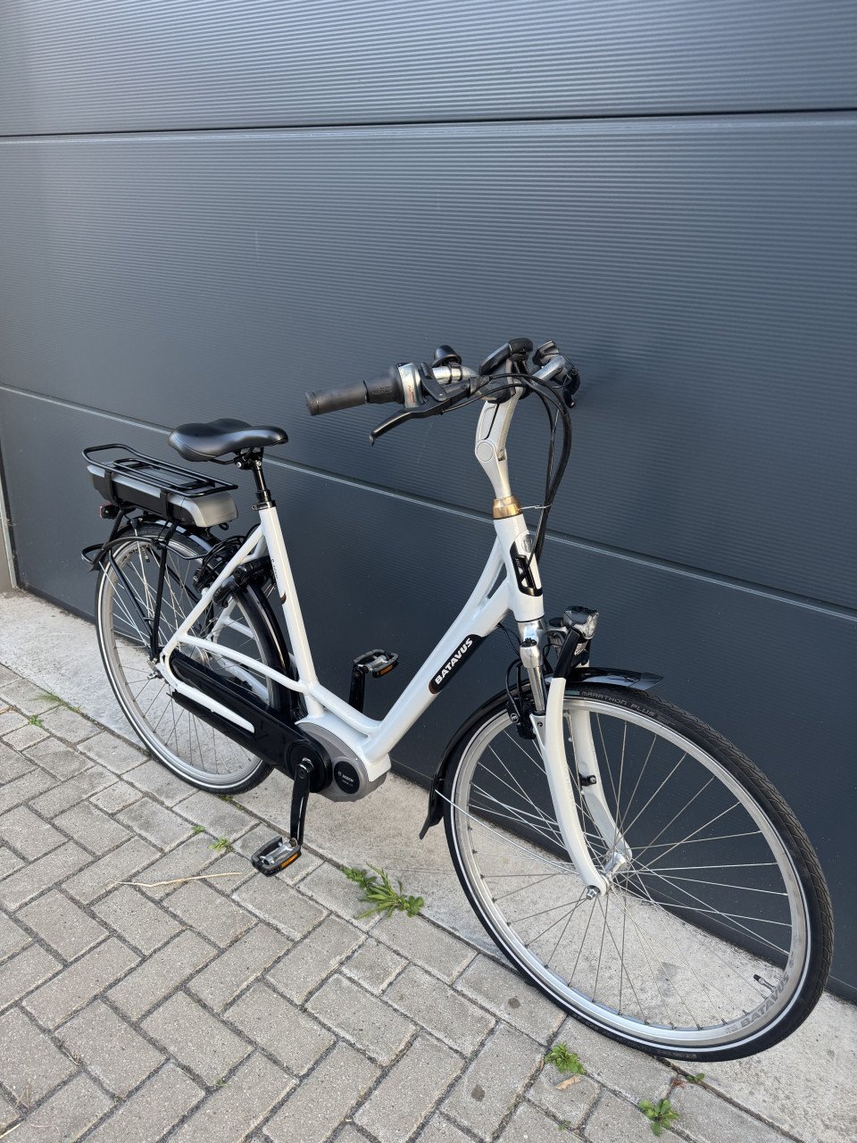 Batavus Milano Bosch middenmotor elektrische fiets 400WH