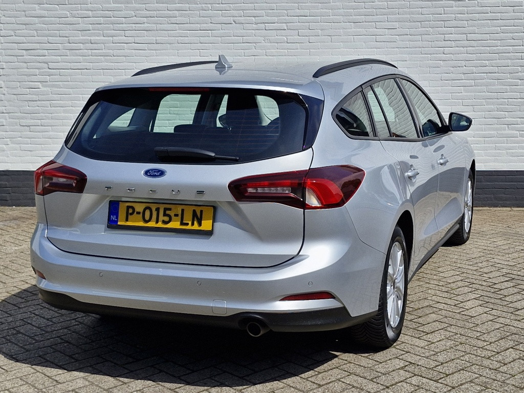 Ford Focus wagon ecoboost 100 pk connected