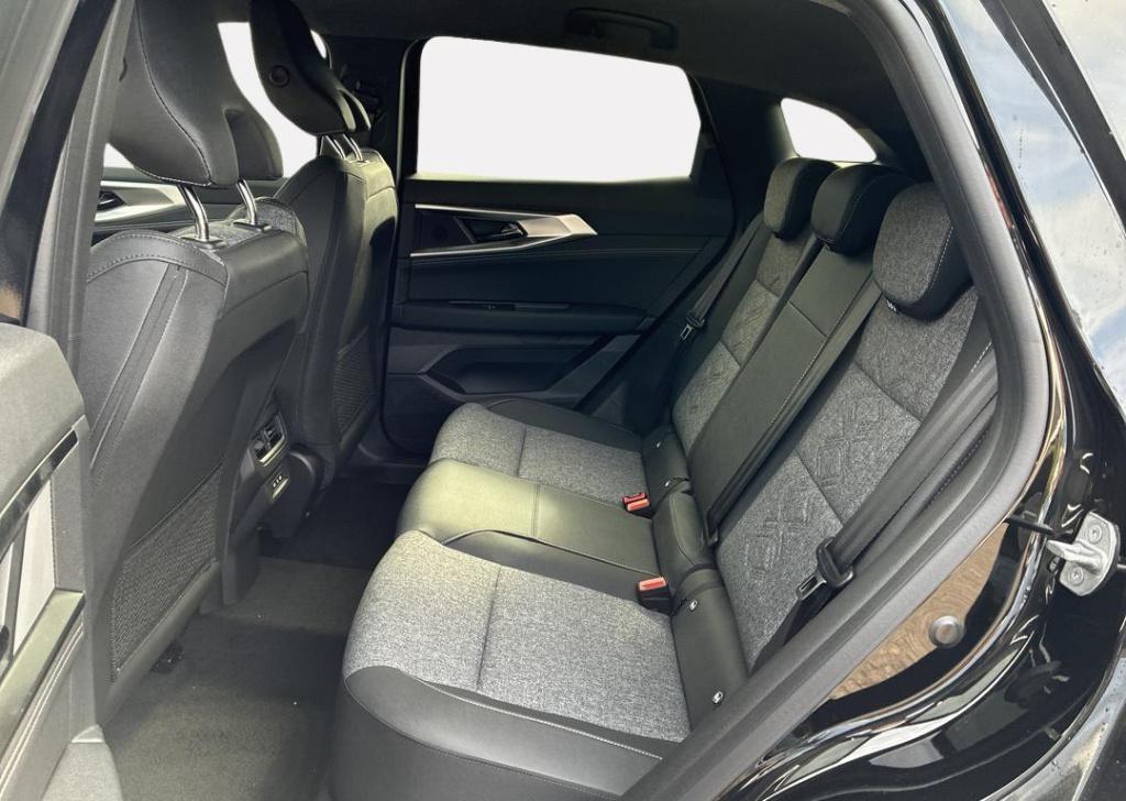 Renault Austral 1.2 e-tech full hybrid 200 techno - nieuw model / pack look