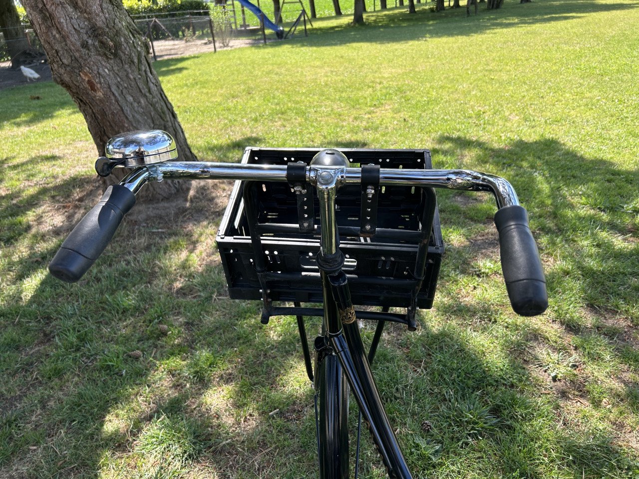 Omafiets, 28 inch met krat