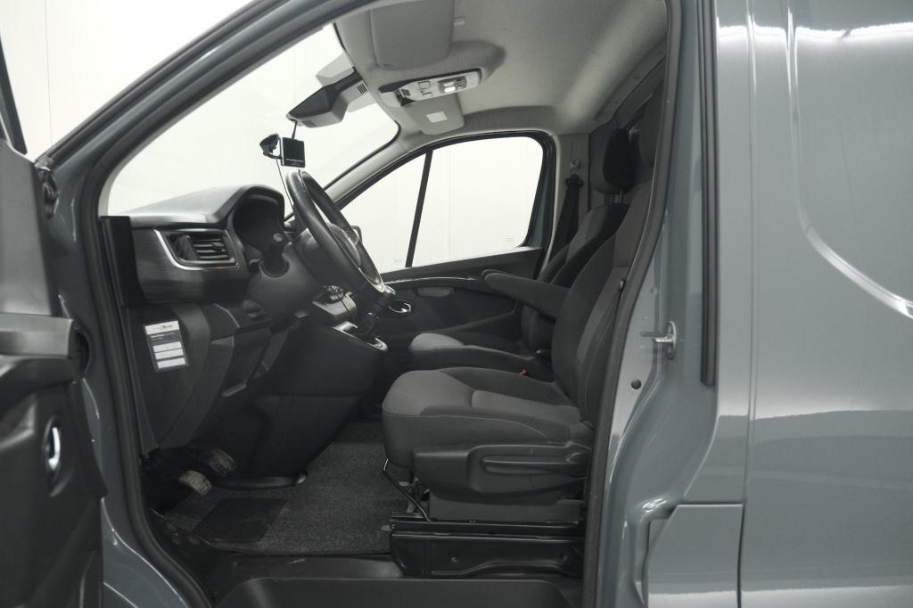 Renault Trafic 2.0 dci 110 t30 l2h1 work edition | trekhaak | camera | navi