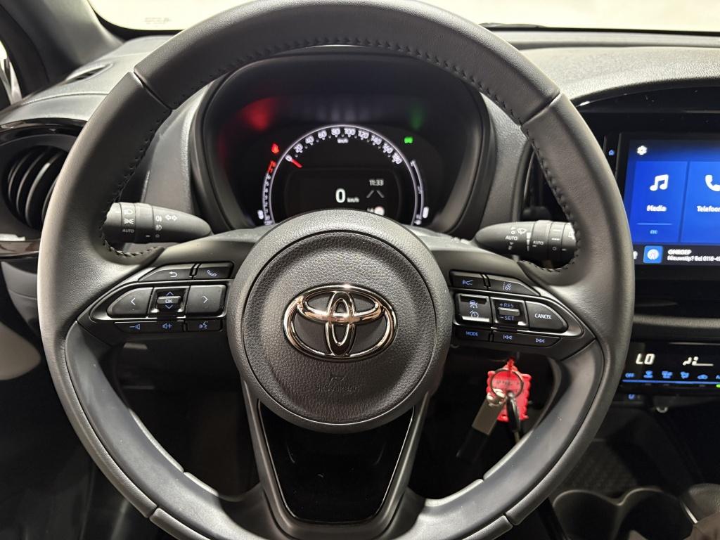 Toyota Aygo x 1.0 vvt-i s-cvt puls