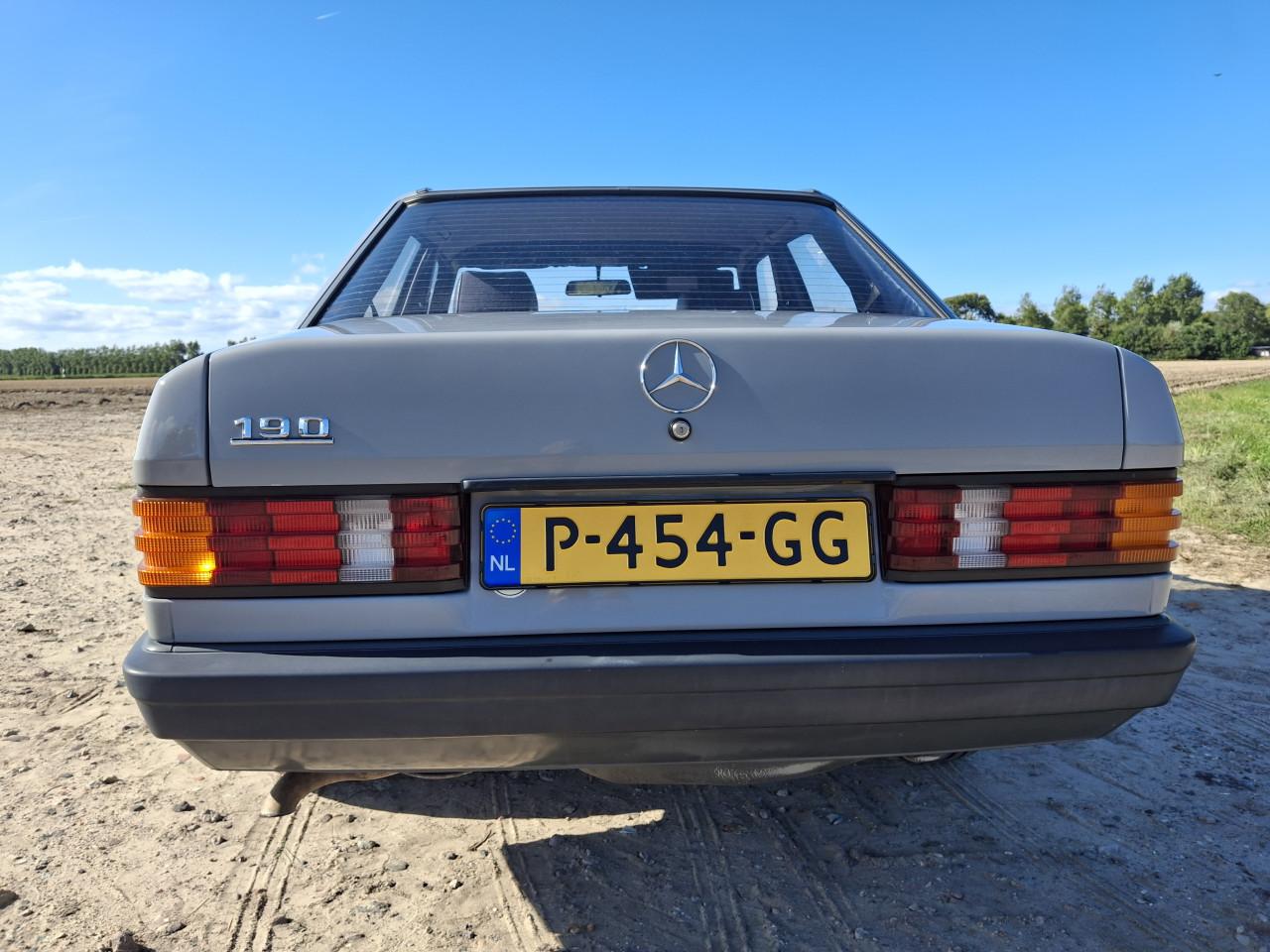 Mercedes 190 oldtimer 1984