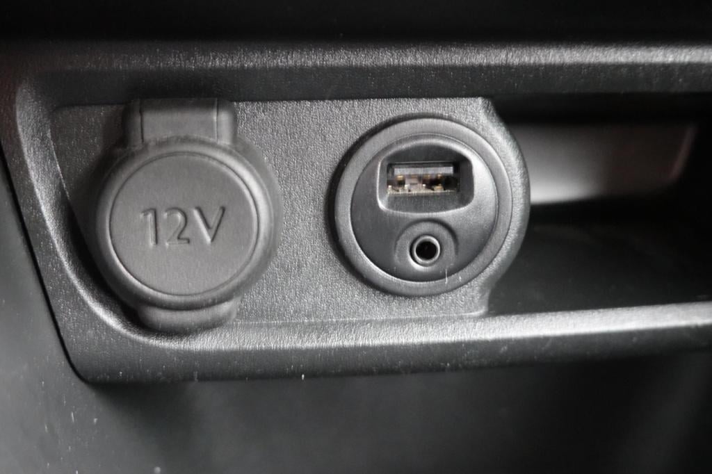 Peugeot 2008 1.6 vti active