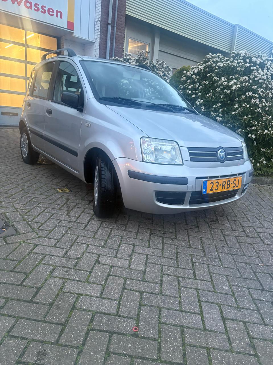 Fiat panda 1.2 benzine 2005 model
