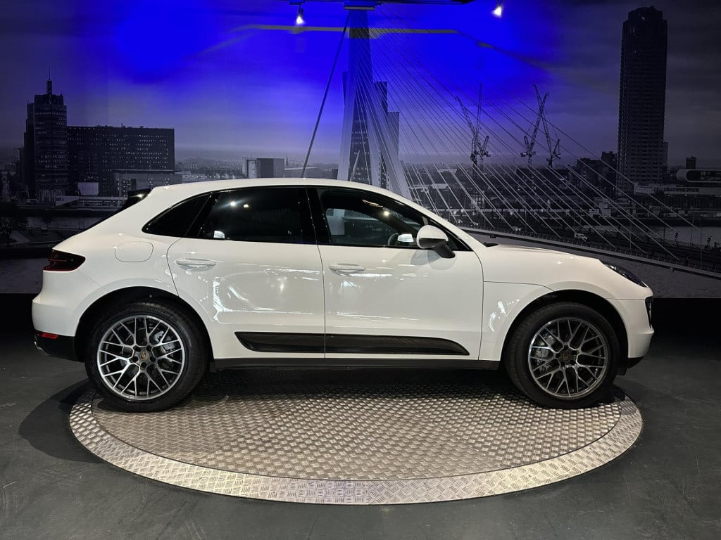 Porsche Macan 3.0 s *luchtvering*sportchrono*stoelventilatie