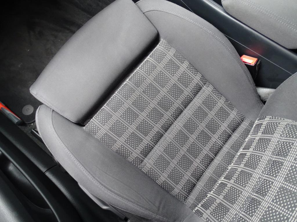 Audi A4 avant 1.8 tfsi business edition | navi | bluetooth | trekhaak afn.