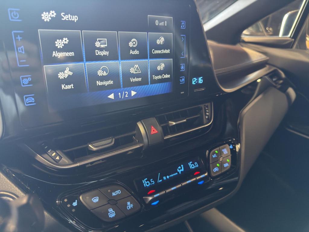 Toyota C-hr 1.8 hybrid executive | navi | camera | half leder | parksensors