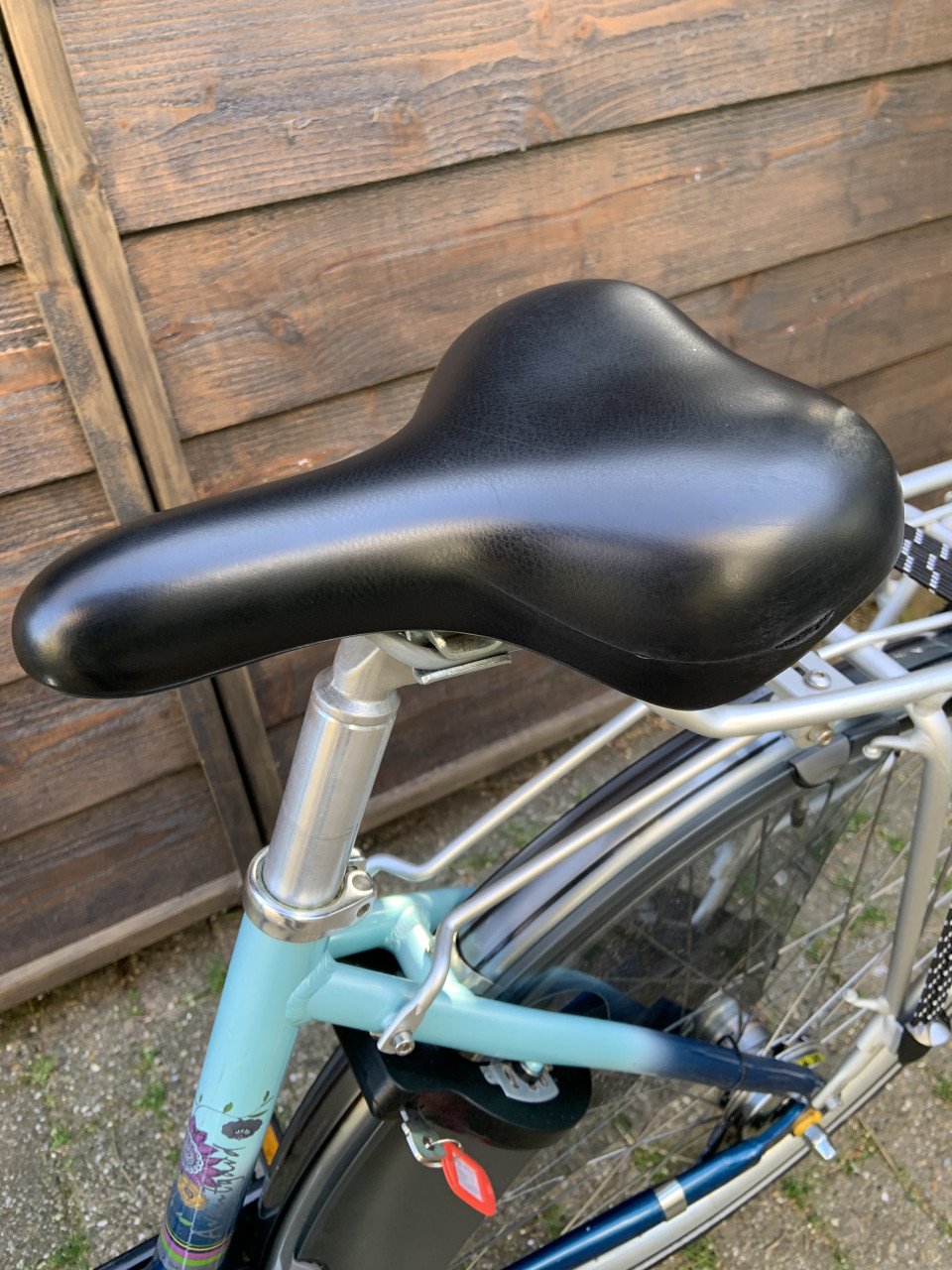 Damesfiets Montego Urban Style 3 versnellingen, rollerbrakes, Heel mooi.