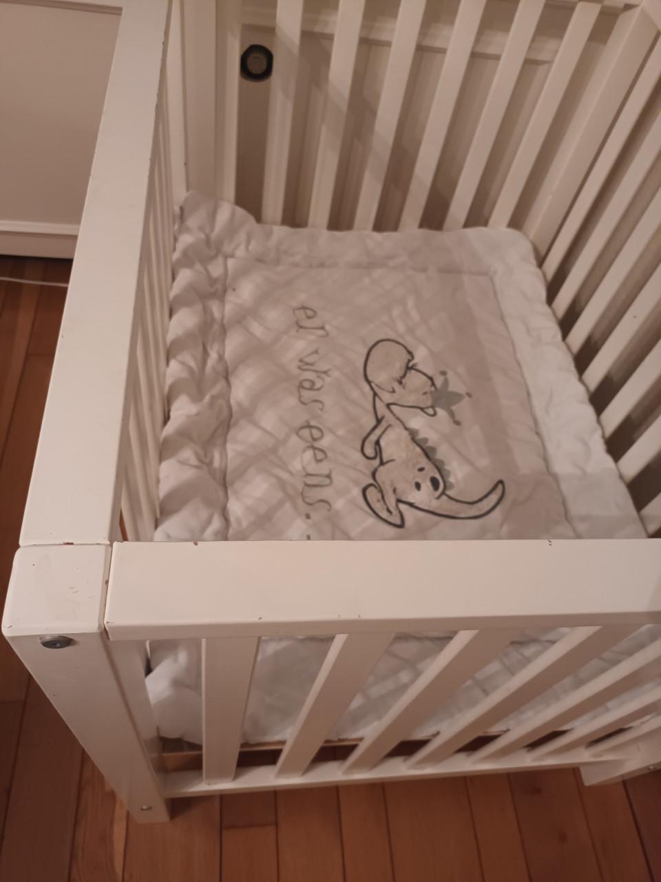 Witte box verstelbare bodem