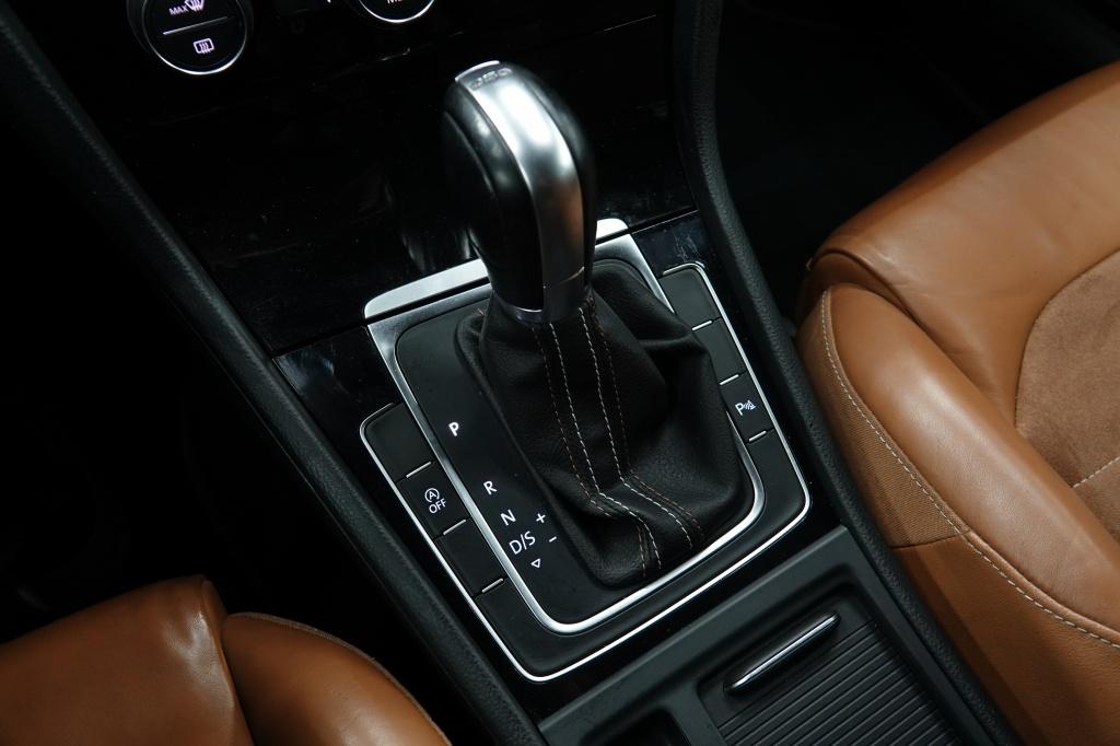 Volkswagen Golf 1.4 tsi | acc | camera | pdc | 19' |
