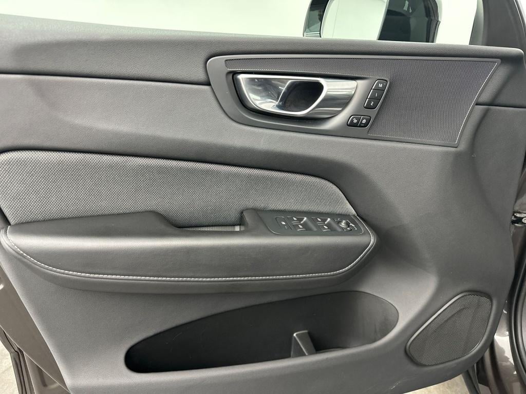 Volvo XC60 t6 398pk recharge r-design| pano| trekhaak| adap.cruise| leder| 