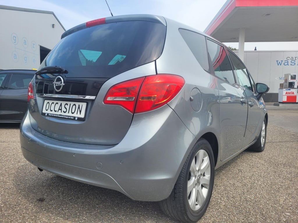 Opel Meriva 1.4 turbo design edition automaat, cruise control, p.sensor, ai