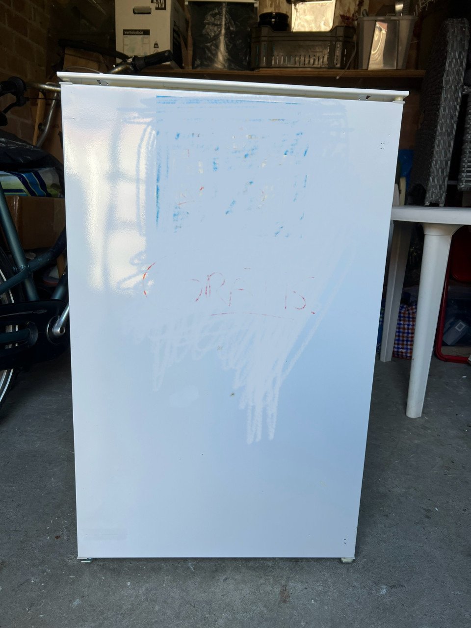 Vrieskast Vriezer inbouw of vrijstaand 110 liter 90x55 cm. Als nieuw