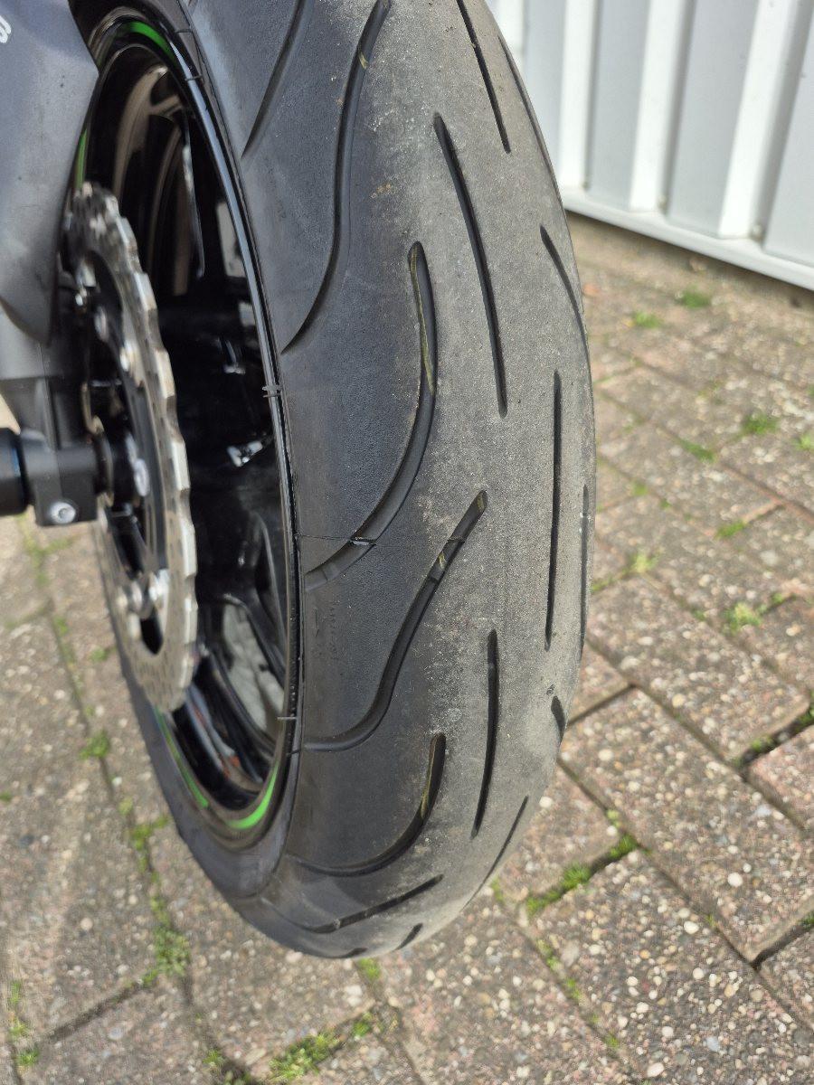 Kawasaki Z900 Akra uit 2019