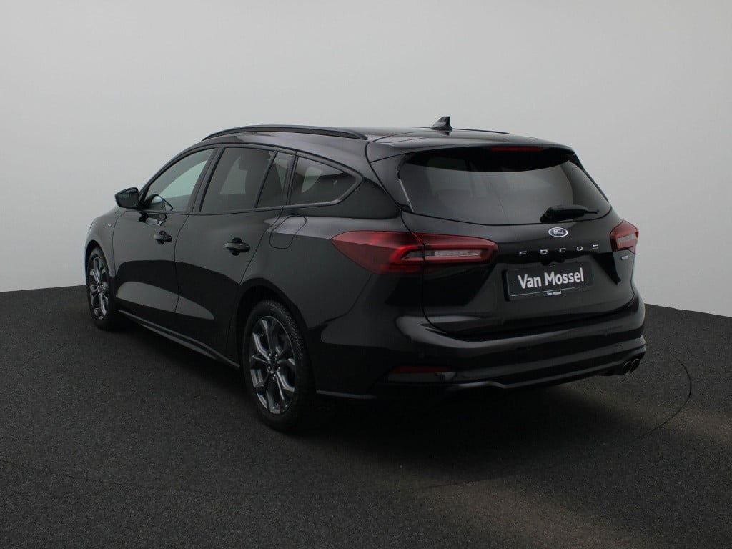 Ford Focus wagon 1.0 ecoboost hybrid st-line btw auto! | 17'' lmv | automaa