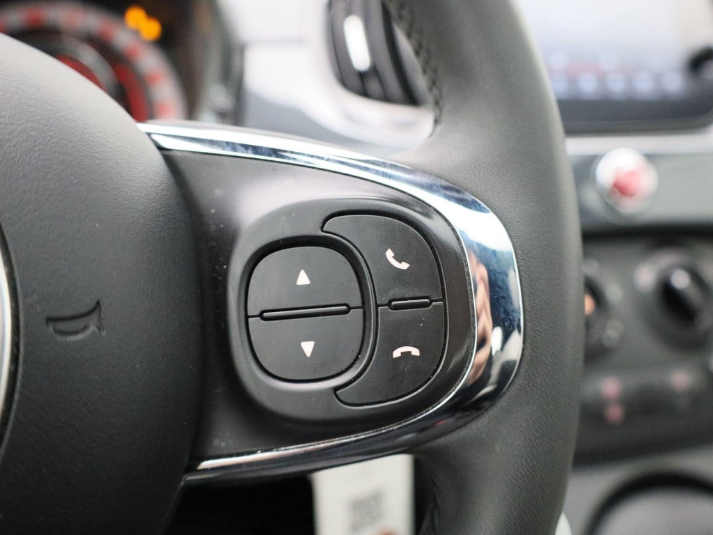 Fiat 500 1.0 hybrid dolcevita | panoramadak | lederen stoelen | airco | cru
