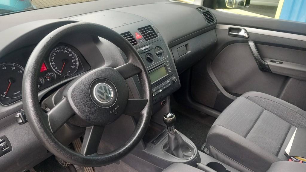 Volkswagen Touran 1,6 16v fsi trendline