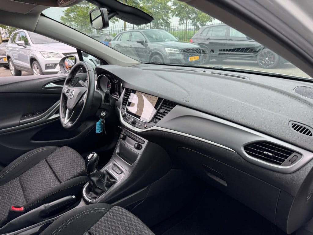 Opel Astra 1.0 105pk * carplay * parkeersenoren