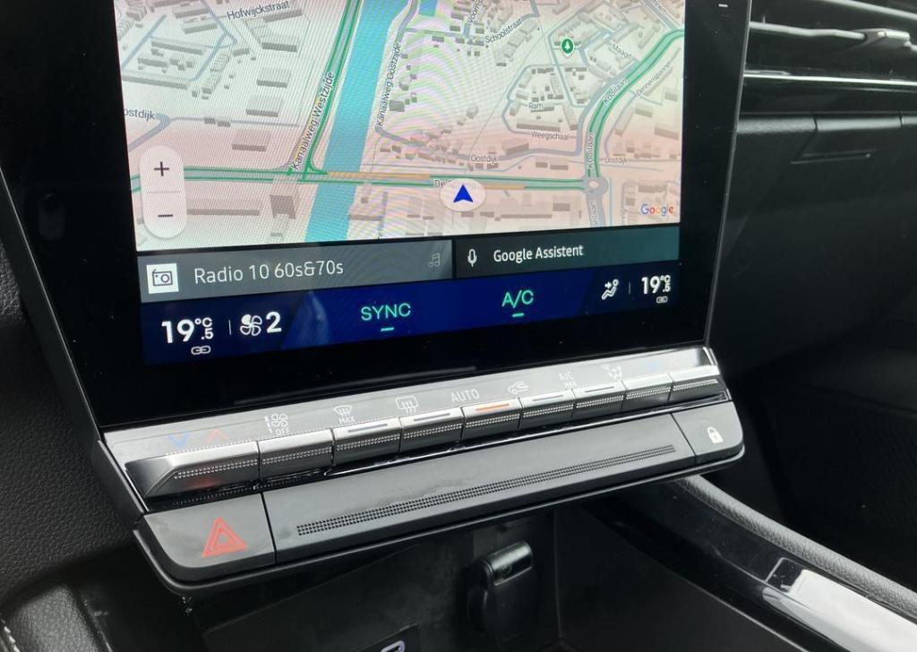 Renault Austral 1.2 e-tech full hybrid 200 techno