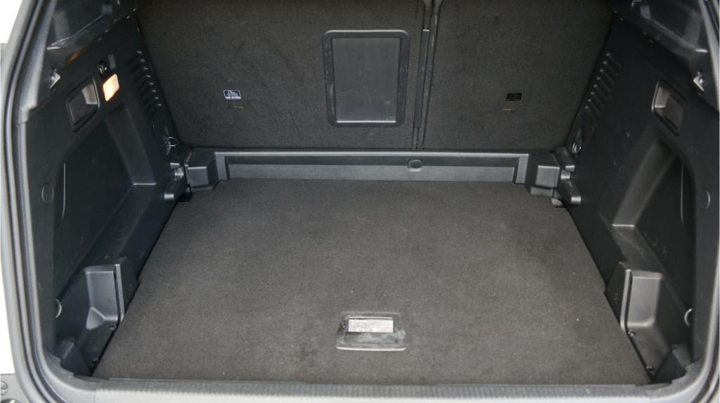 Peugeot 3008 1.2 crossway rijklaar incl garantie