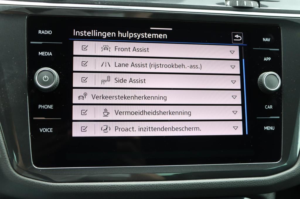 Volkswagen Tiguan 1.4 tsi ehybrid r-line business+ 245pk dsg6 | soh 92,4% |