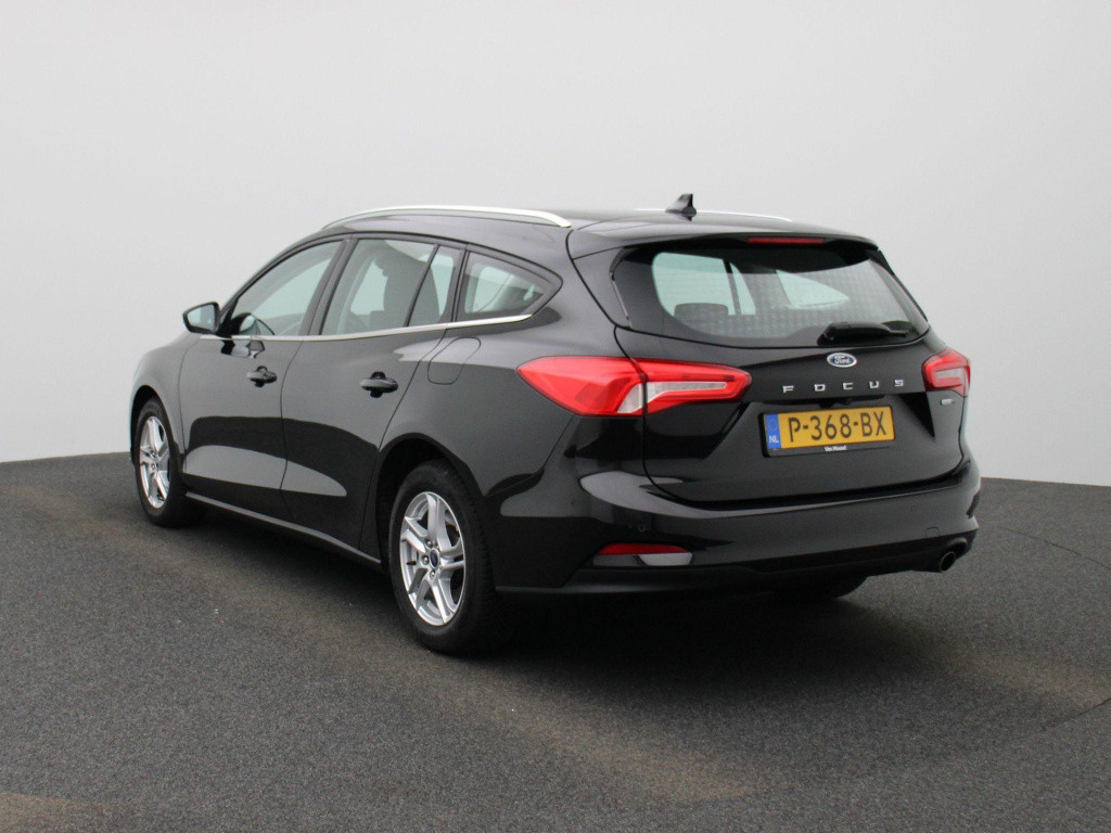 Ford Focus wagon 1.0 ecoboost hybrid trend edition business | cruise contro