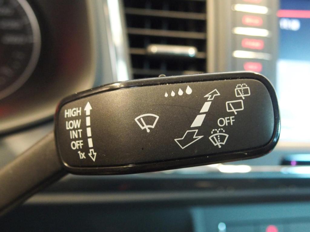 Seat Ateca 1.5 tsi style, appconnect, pdc , camera, climate,