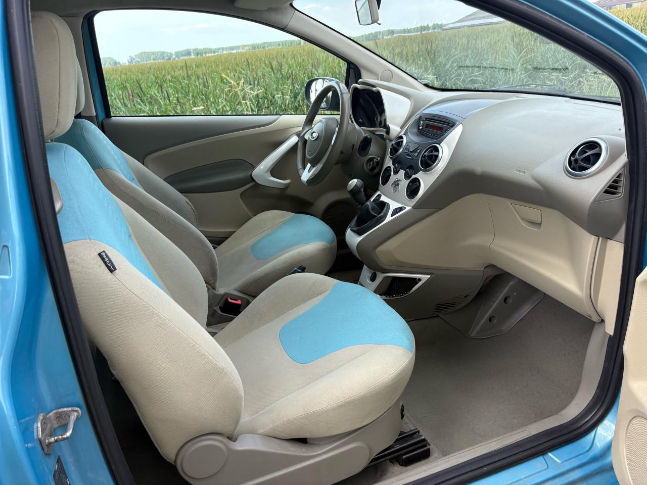 FORD KA 1.2 benzine / 89 DKM / AIRCO / STOELVERW / NWE APK !