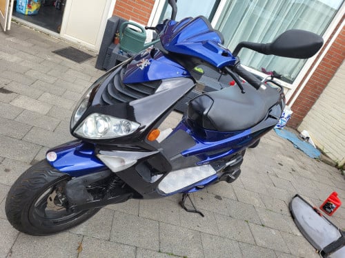 Peugeot speedfight 2