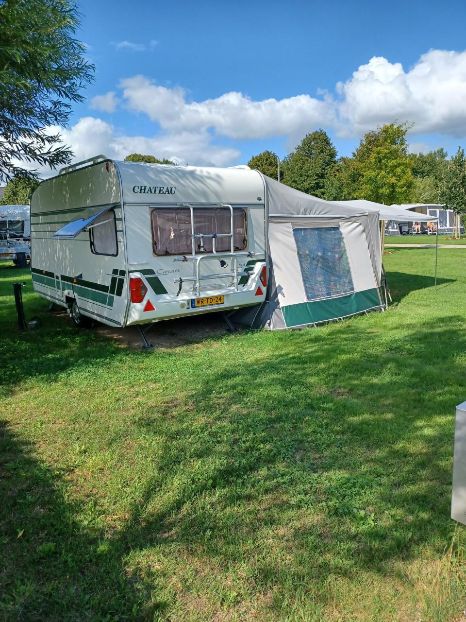 Caravan Chateau Caratt 430 nice (2005, zeer goede staat)