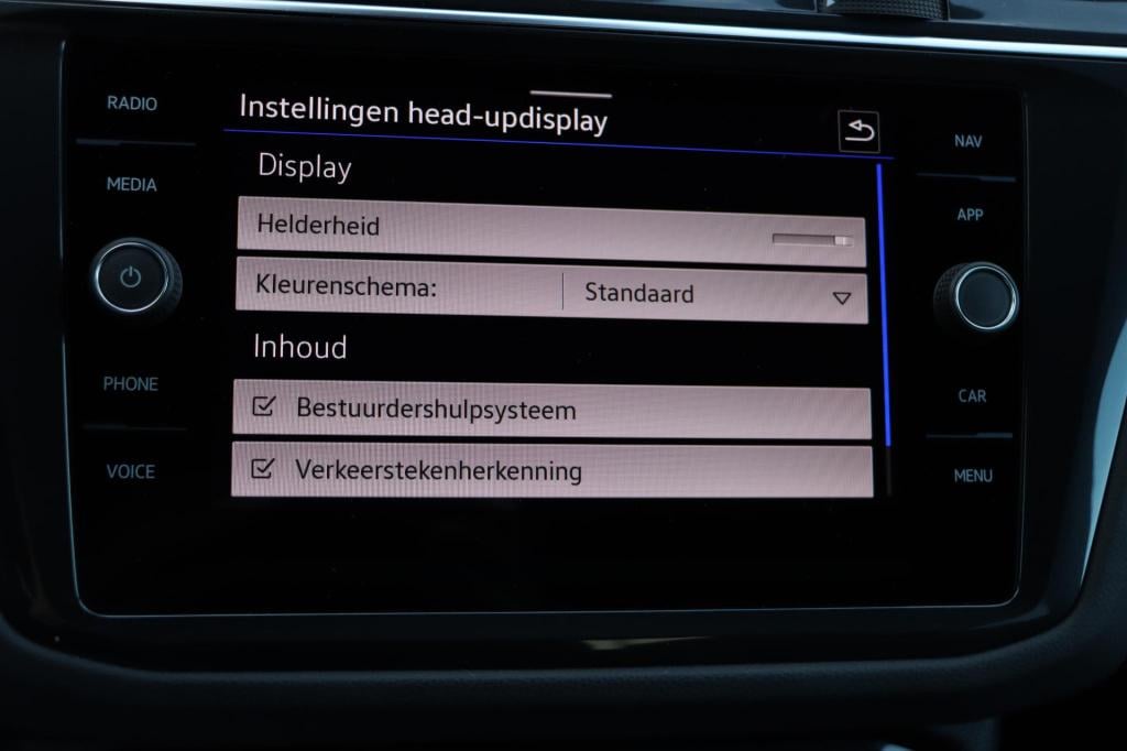 Volkswagen Tiguan 1.4 tsi ehybrid r-line business+ black style 245pk dsg6 |