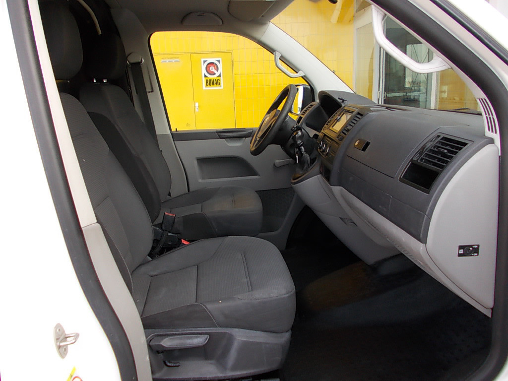 Volkswagen Transporter 2.0 tdi airco, navigatie, dakrail, trekhaak