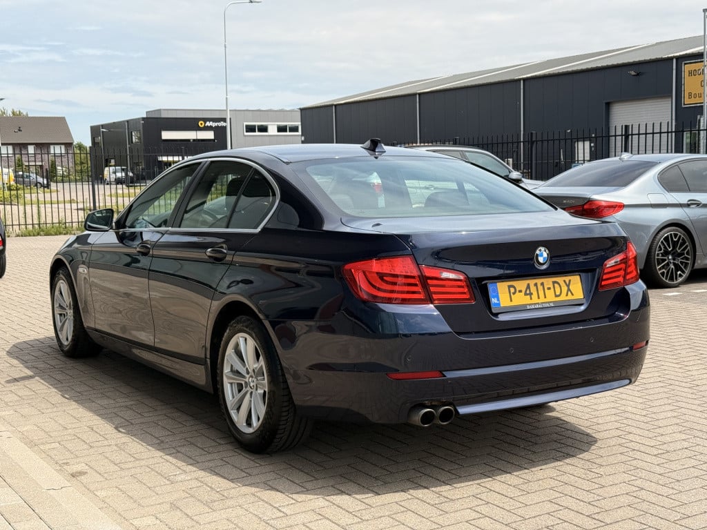 BMW 5 Serie 523i executive | leder | cruise | navi | parkeersensoren v+a |