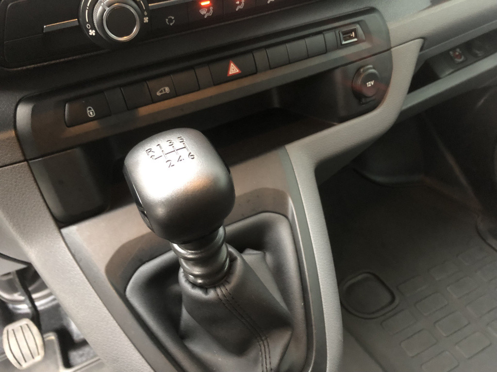 Citroen Jumpy 2.0 bluehdi 120 m driver bestelauto l2h1