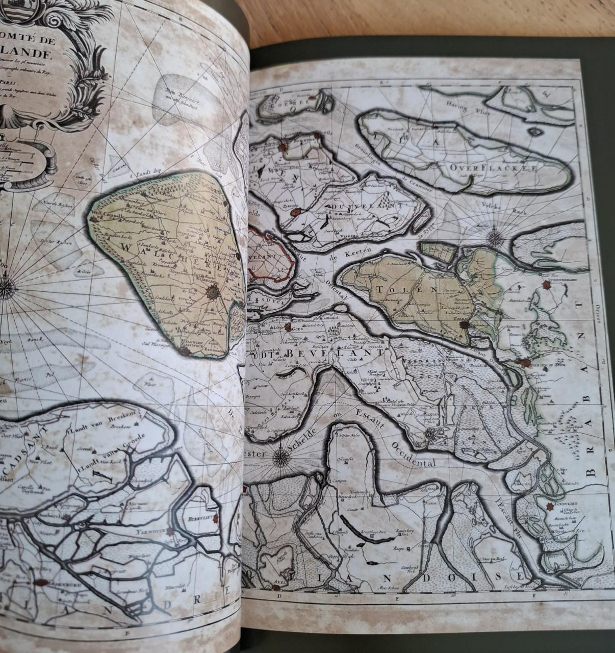 Het stadhuis van Middelburg: ‘Een bijzonder fraai raadhuis ... Peter Sijnke