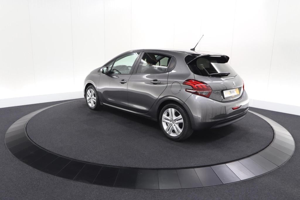 Peugeot 208 puretech 82 signature | parkeersensoren | apple carplay | navig