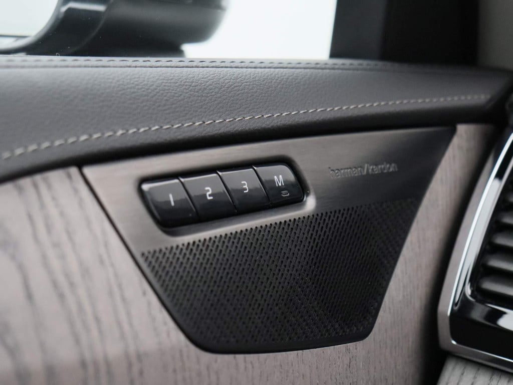 Volvo XC90 2.0 t8 recharge awd inscription exclusive | automaat | luchtveri