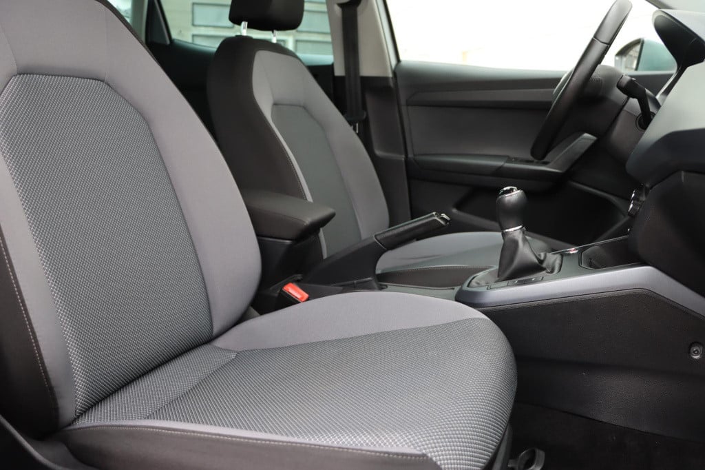Seat Arona 1.0 tsi 95pk style business intense beats