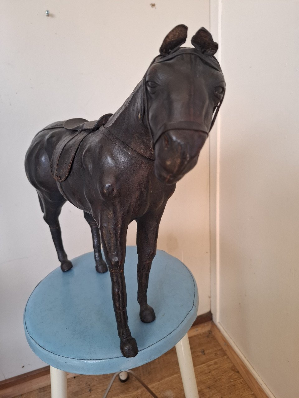 Leren paard