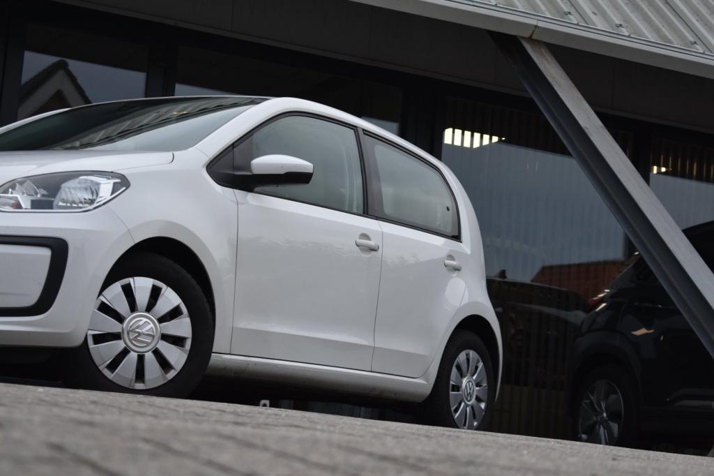 Volkswagen UP! 1.0 bmt move up! 5drs | airco | bleutooth audio | nap | elek