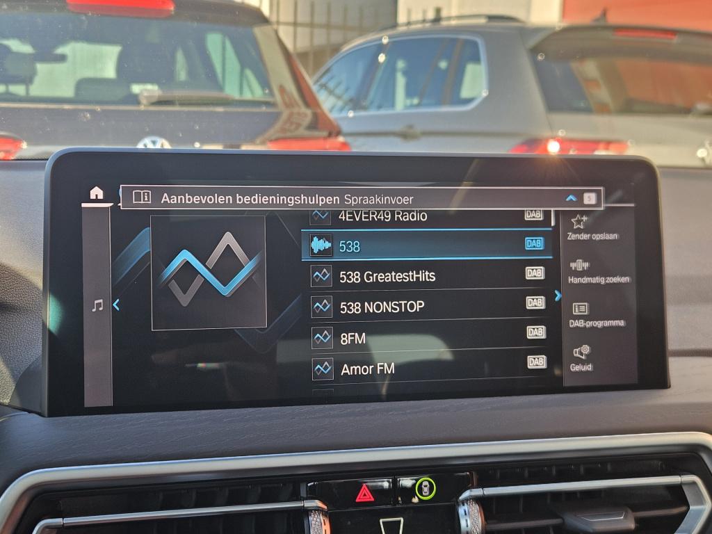 BMW X3 xdrive30e m-sport | pano | acc | camera