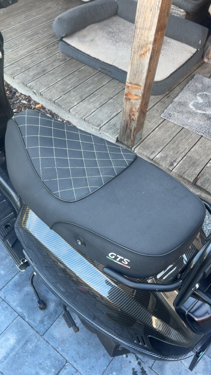 Toscana GTS scooter