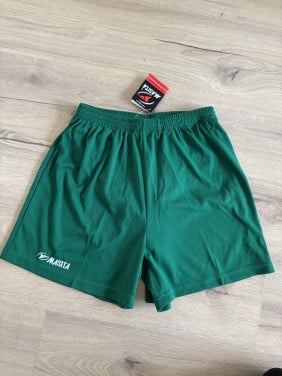 Nieuwe voetbalbroek