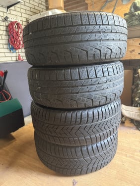 Pirelli winter 210 sottozero serie ii/iii / 225/50 R17 94H