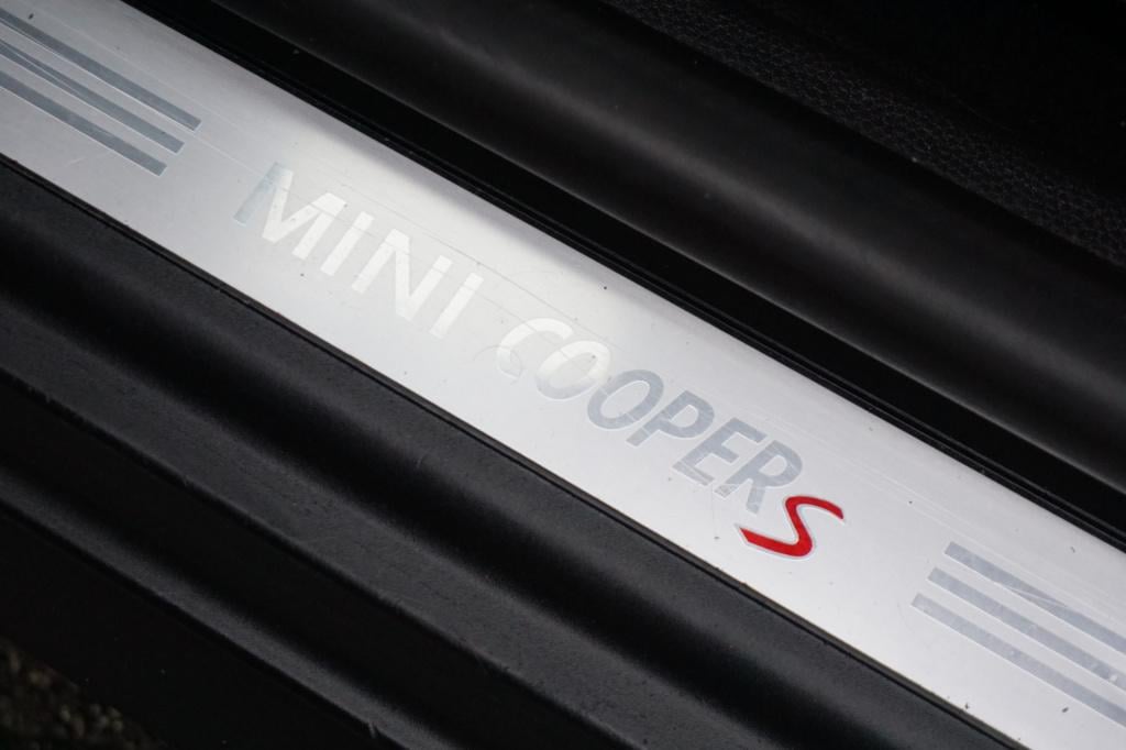 Mini Cooper mini 1.6 chili climate / cruise / elektr. ramen / lm velgen / n