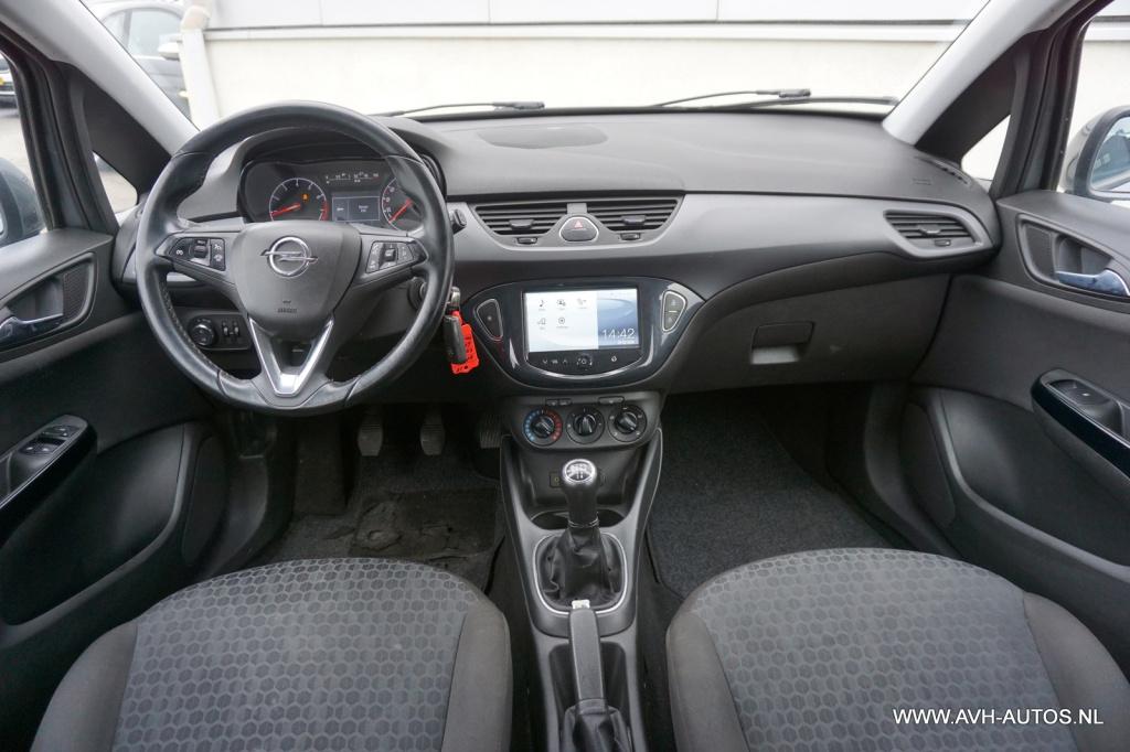 Opel Corsa 1.4 color edition