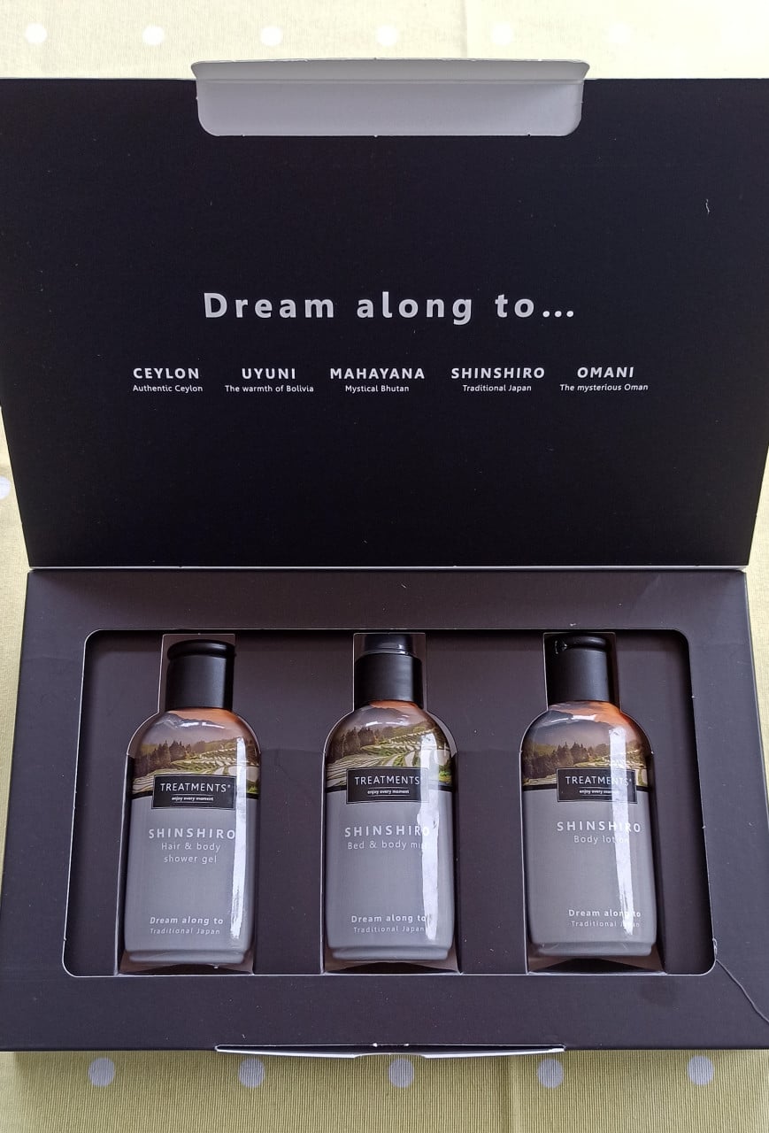 TREATMENTS box, 3 prod. €10 - Shinshiro / Mahayana / Uyuni