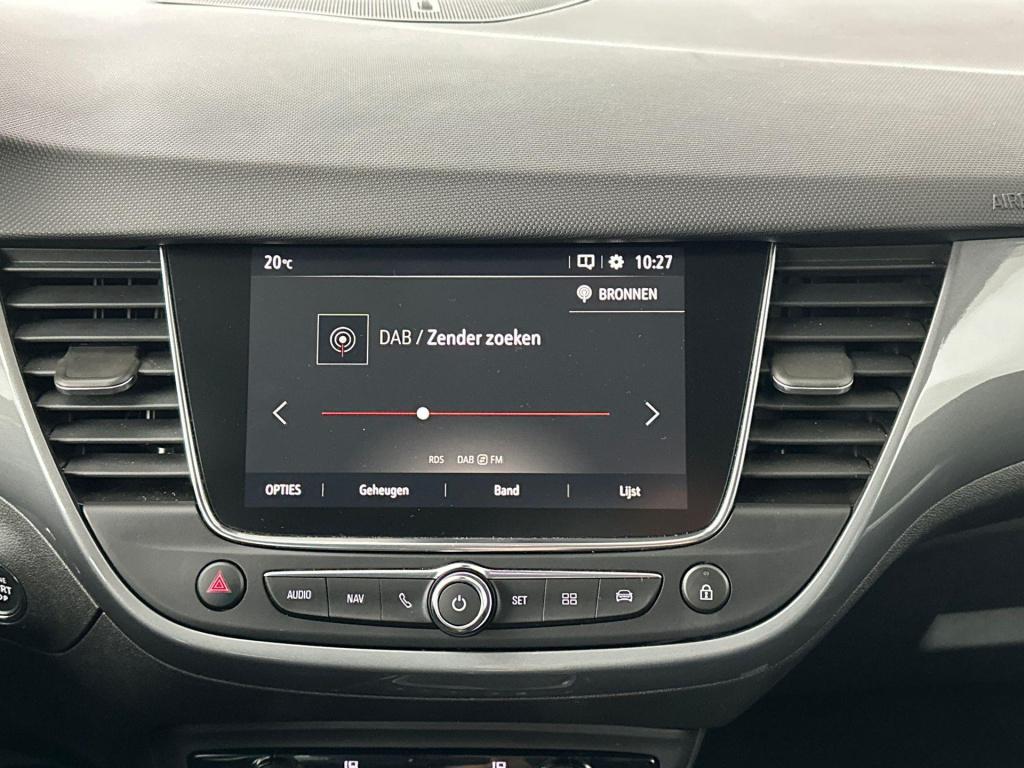 Opel Crossland X 1.2 turbo ultimate | alcantara agr | apple carplay&android