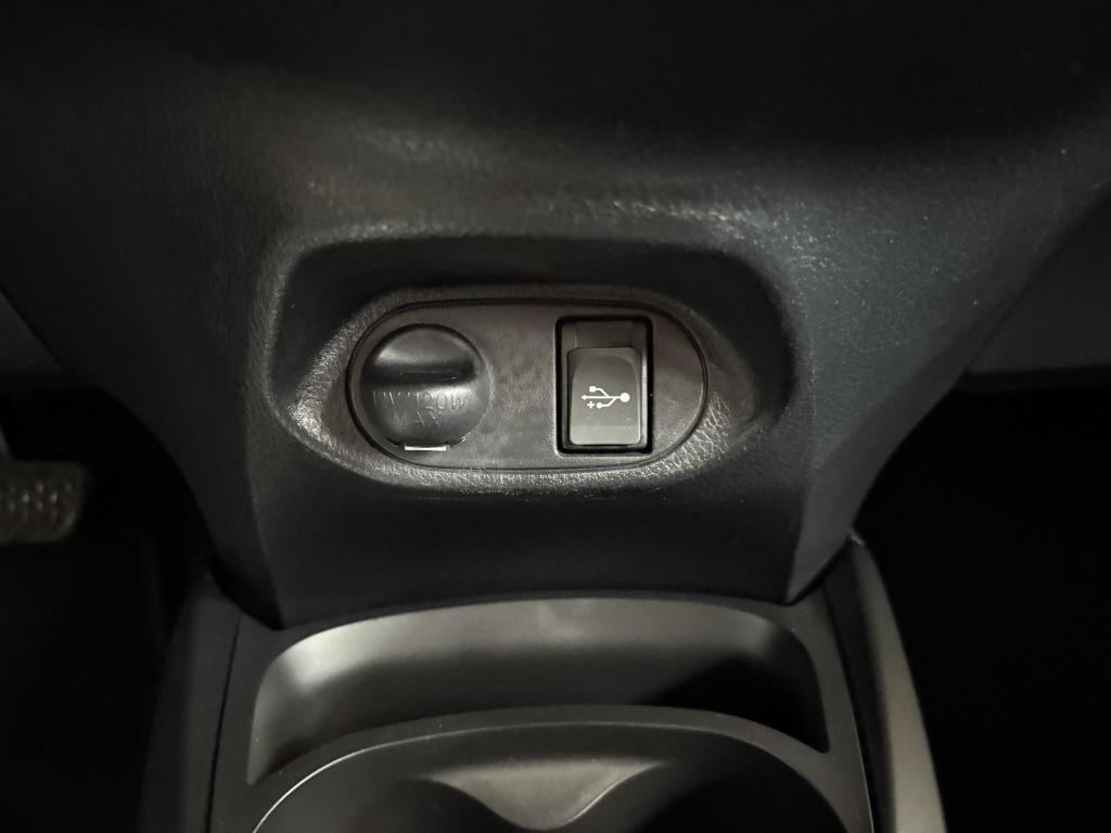 Toyota Yaris 1.5 hybrid aspiration | lage km-stand |